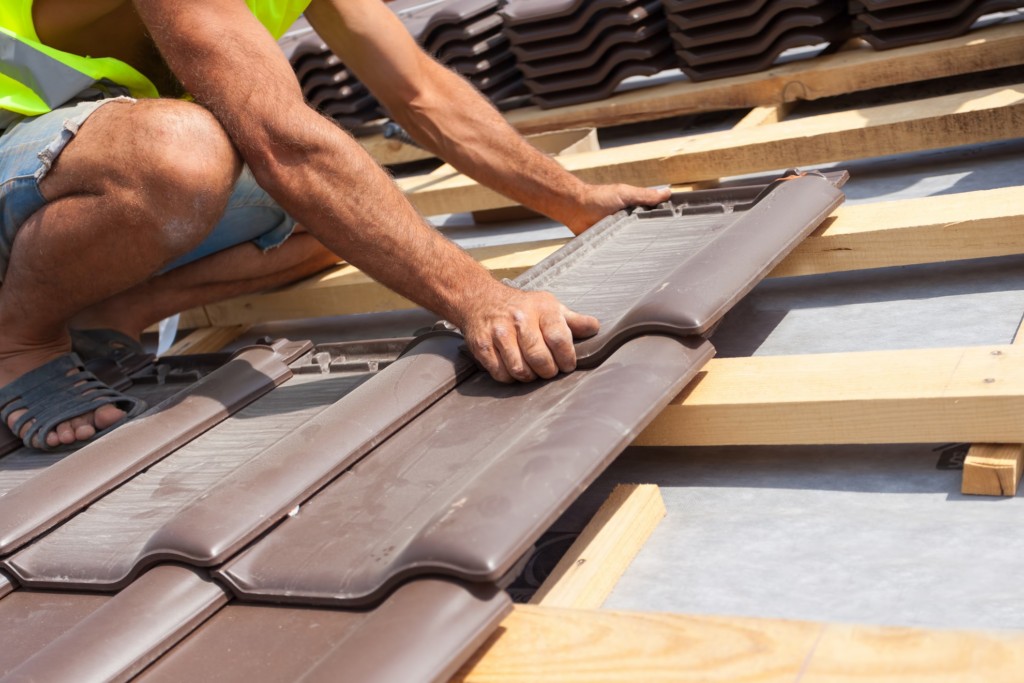 Commercial roofing installation Douglas County Colorado - licensed general contractor roofing services for businesses
